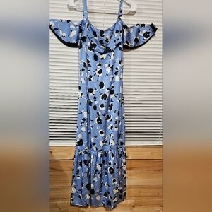 Floral Blue Off-Shoulder Dress Size 48